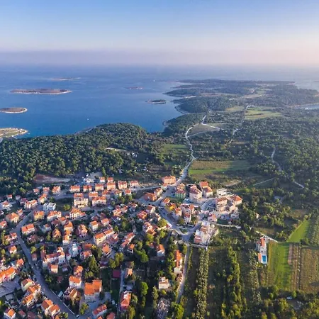 Orhidea * Premantura