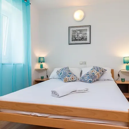 Orhidea Apartment *